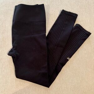 Fabletics Compression High-Waisted leggings